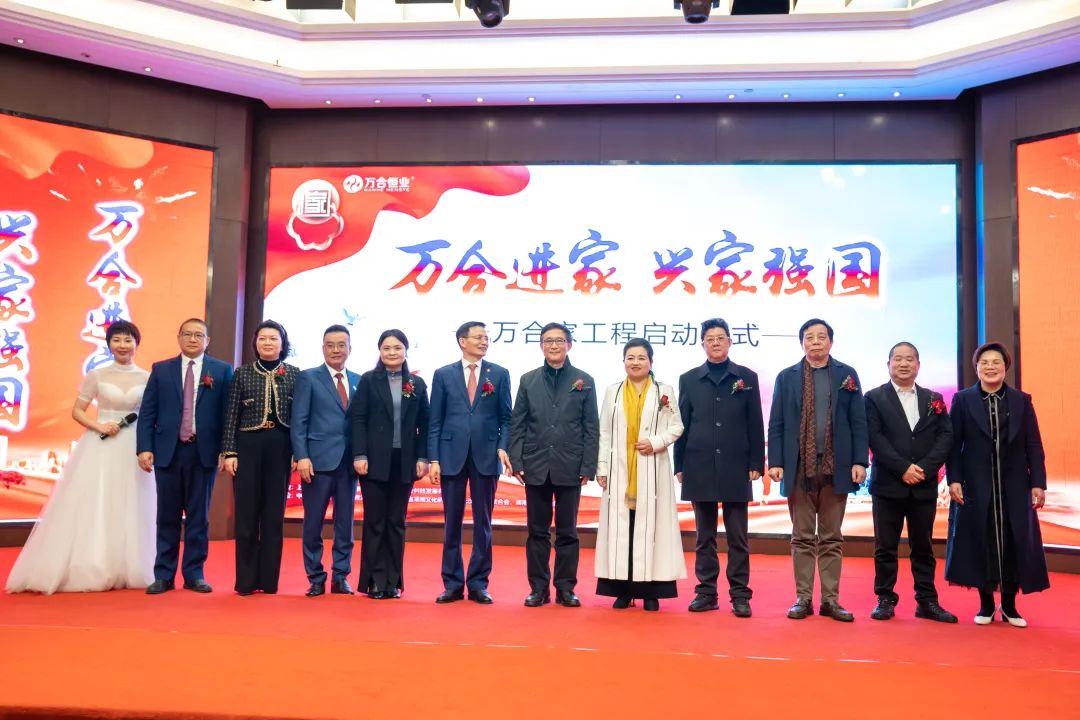 三流的父親喜歡用暴力，二流的父親一臉嚴(yán)肅，頂流的父親是怎樣?？